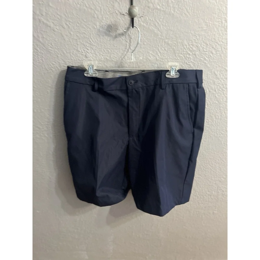 Izod Shorts Men's Size 36 9.5 Inseam Blue